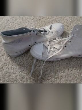 Converse Size 8